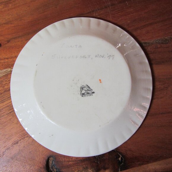 W.H. Goss crested china vintage Ancient Arms of Bedford plate (GC051 Grace) - Picture 4 of 6